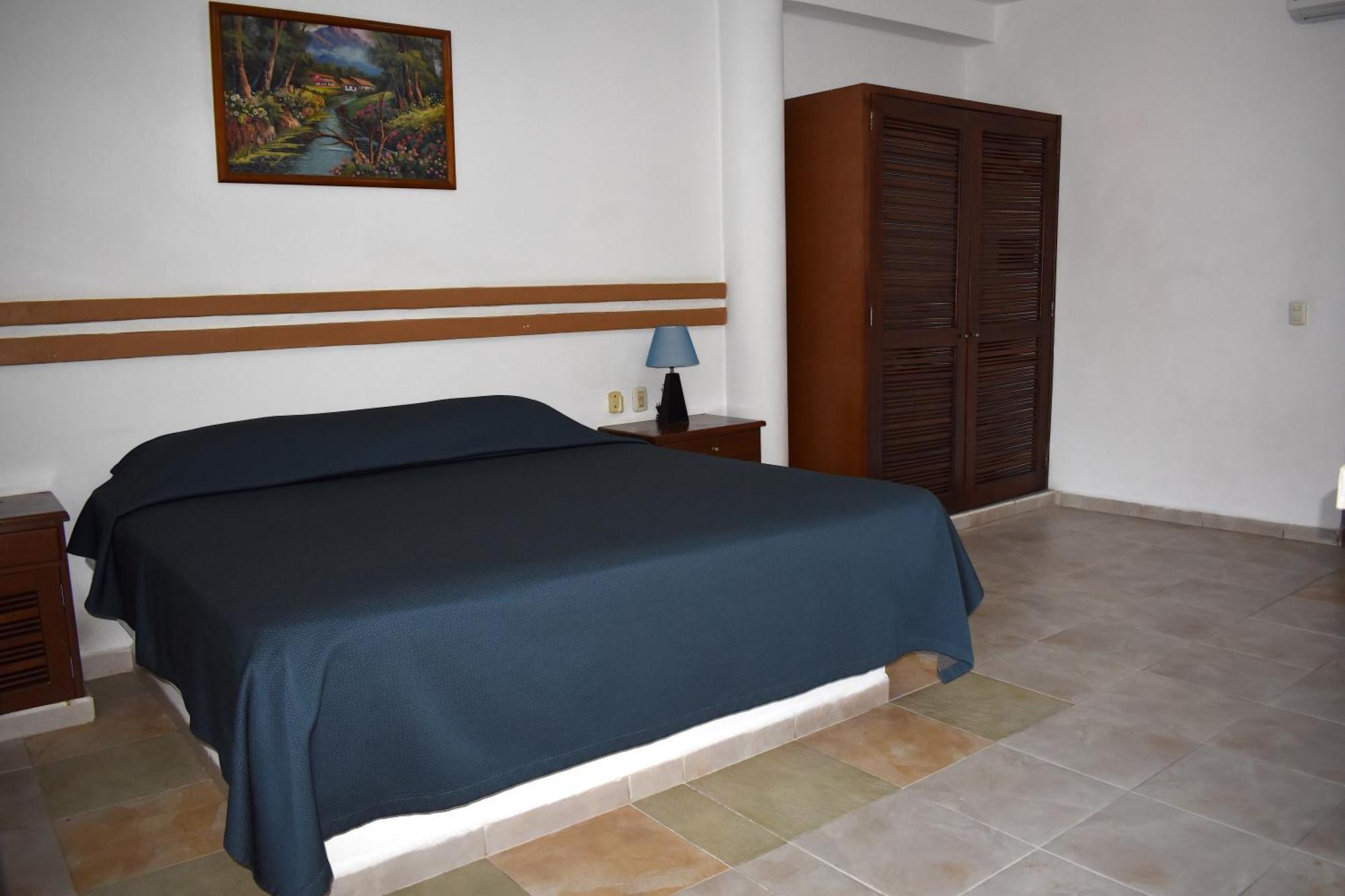 Hotel Plaza Almendros, Isla Mujeres Exterior photo
